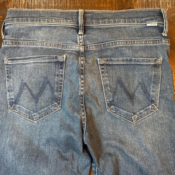 Mother Insider Crop Step Fray Jeans 28 Mid Rise Bootcut Raw Hem - Picture 8 of 8